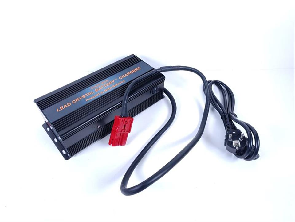 Betta Batteries Lead Crystal Battery Chargers 220V 50Hz 48V 10A UNUSED & OVP