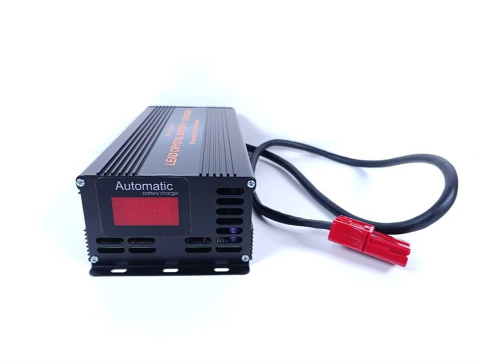 Betta Batteries Lead Crystal Battery Chargers 220V 50Hz 48V 10A UNUSED & OVP