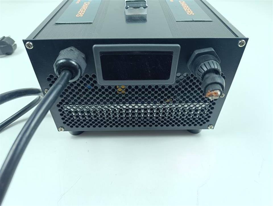 Betta Batteries Lead Crystal Battery Chargers 220V 50Hz