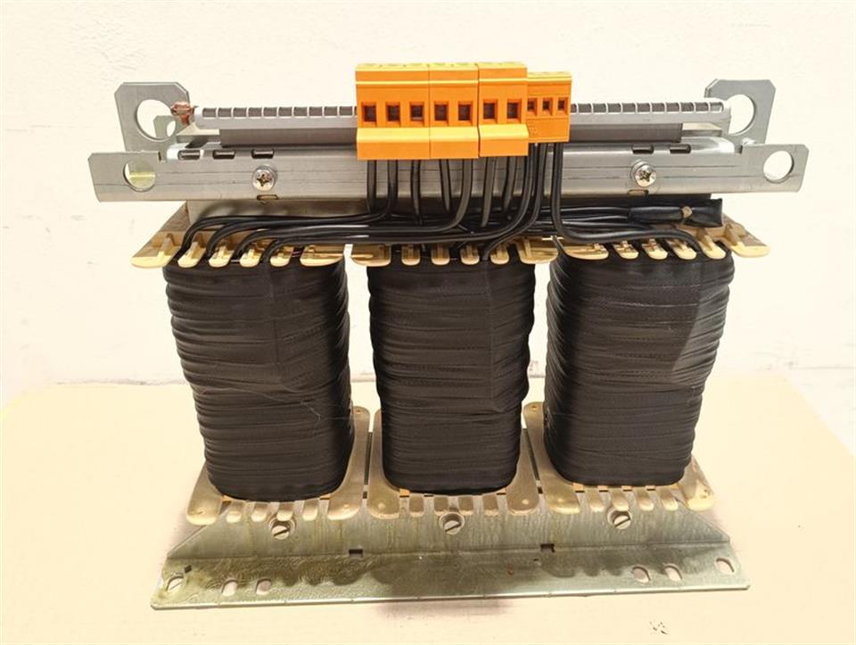 block-trafo-at3-15-2435-4-3-autotransformer-neuwertig-79363-2.jpg