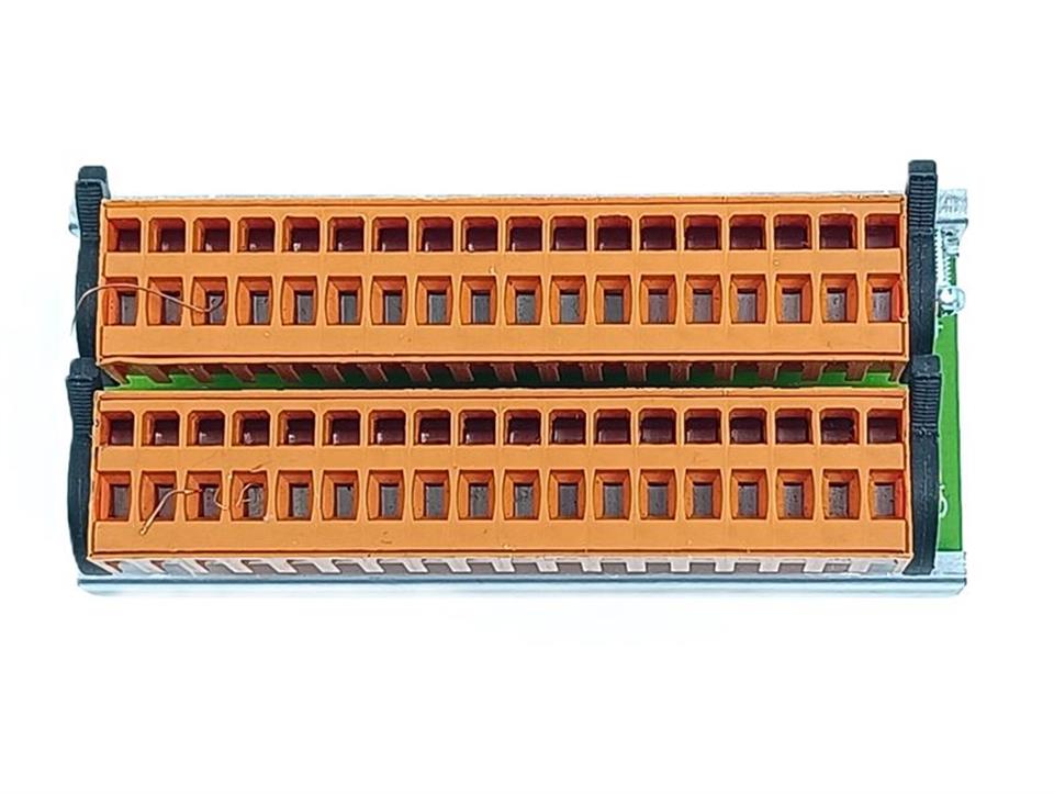 bundr-7tb73690-rev-c0-top-zustand-83901-3.jpg