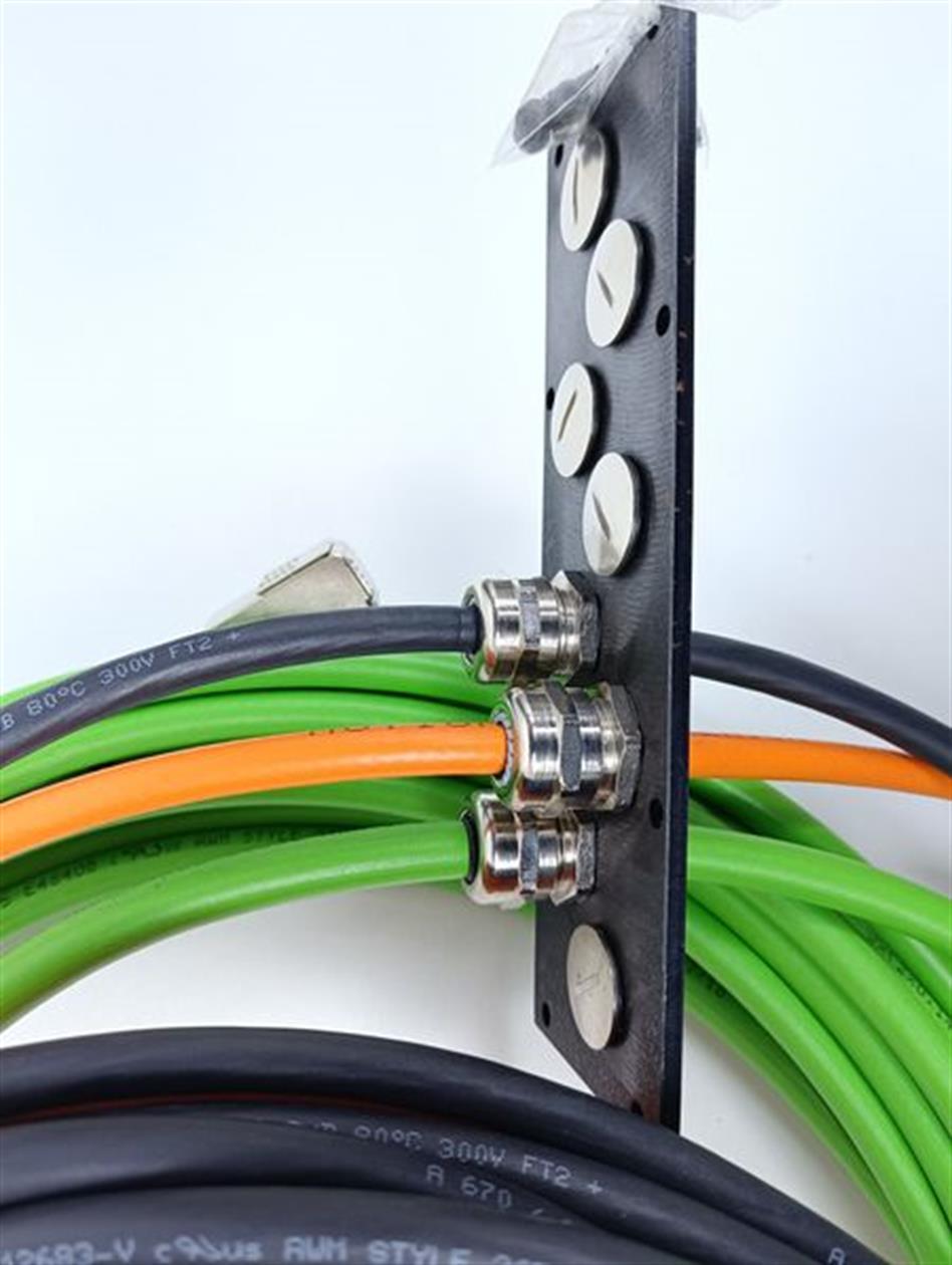 Chiron L-Satz 5-Achse FZ/DZ15-18W für Antriebe 611D/Absolutgeber UNUSED