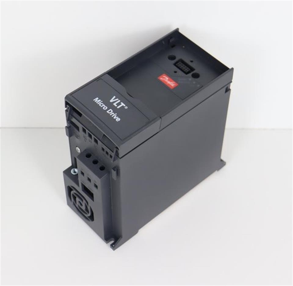 Danfoss FC-051PK37T4E20H3XXCXXXSXXX 132F0017 400V 0,37kw TESTED & UNUSED & OVP