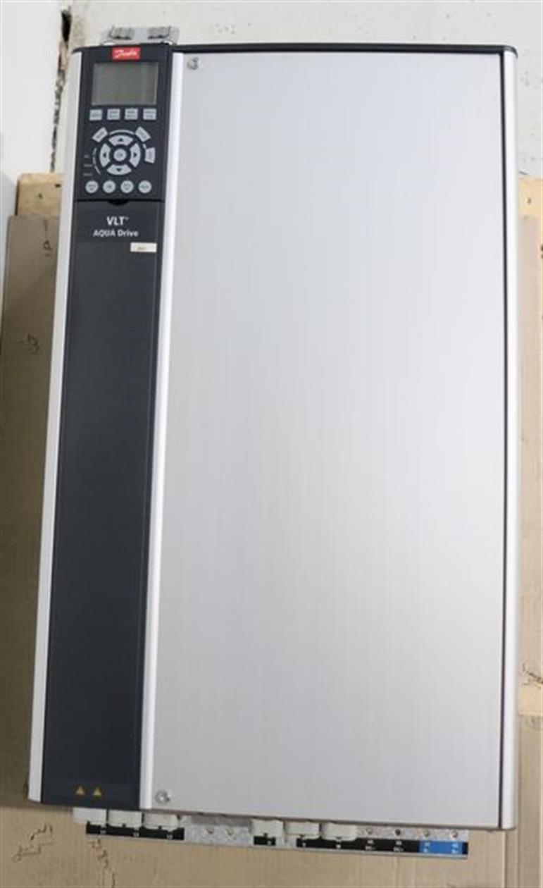 Danfoss VLT 131H2378 FC-202P90KT4E20H1 400V 90kw Profibus TESTED & TOP ZUSTAND