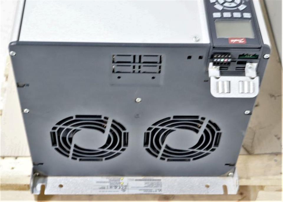 Danfoss VLT 131H2378 FC-202P90KT4E20H1 400V 90kw Profibus TESTED & TOP ZUSTAND