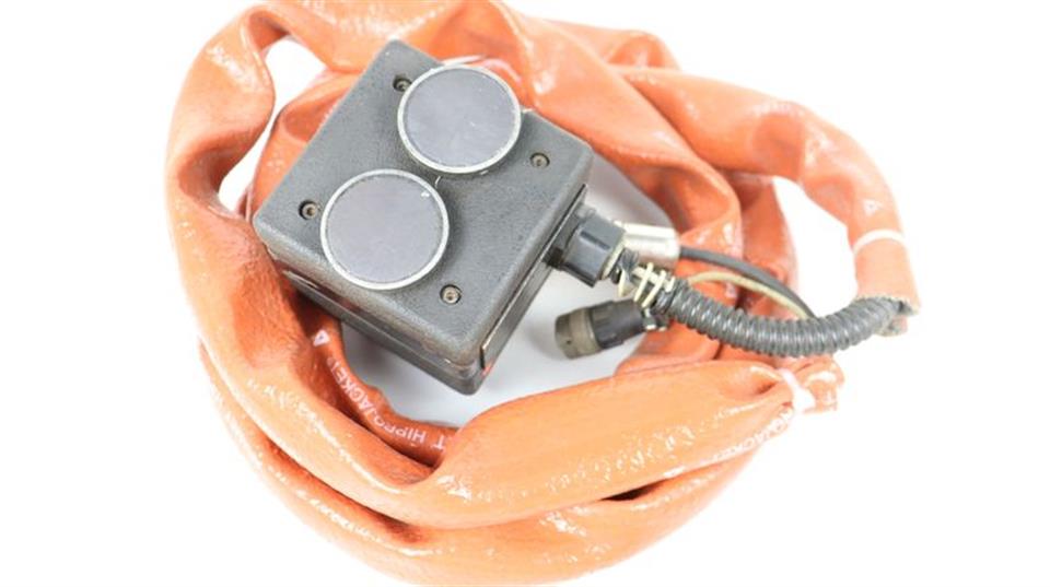 MAHO Elektronisches Handrad mit Bedienfeld + Anamet Hiprojacket Schutzschlauch