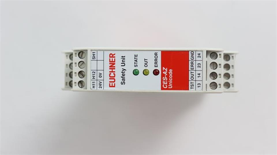 Euchner CES-AZ-ABS-01B Auswerteeinheit 100064 TESTED TOP ZUSTAND