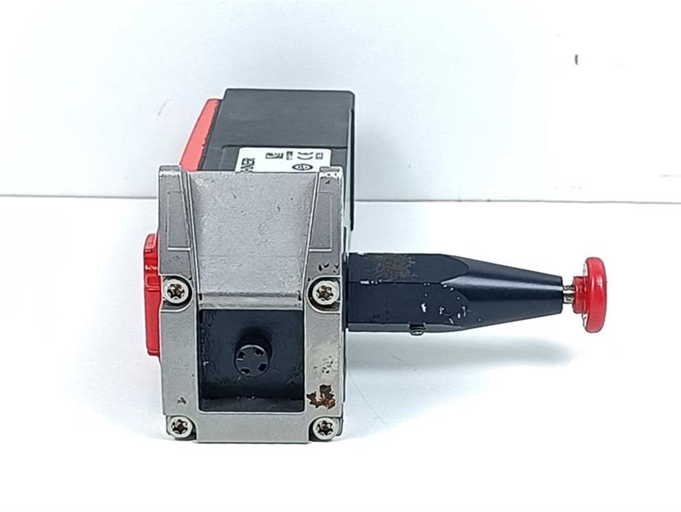 euchner-cet3-ap-cra-ah-50f-si-c2438-124594-sicherheitsschalter-idnr-124594-62780-5.jpg