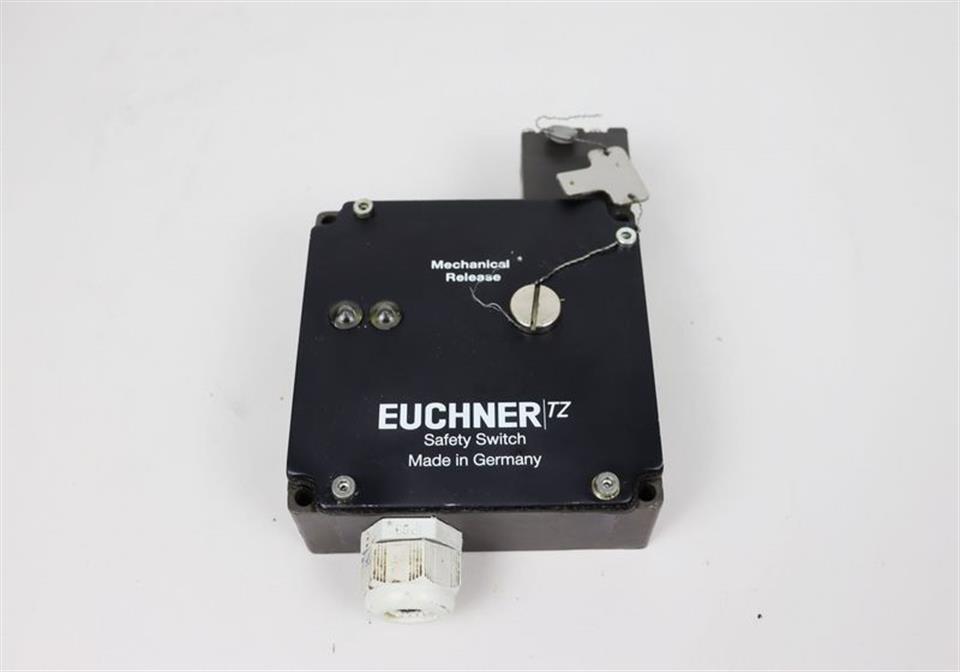 Euchner Safety Switch Sicherheitsschalter TZ2RE024MVAB 24V AC/DC TOP ZUSTAND