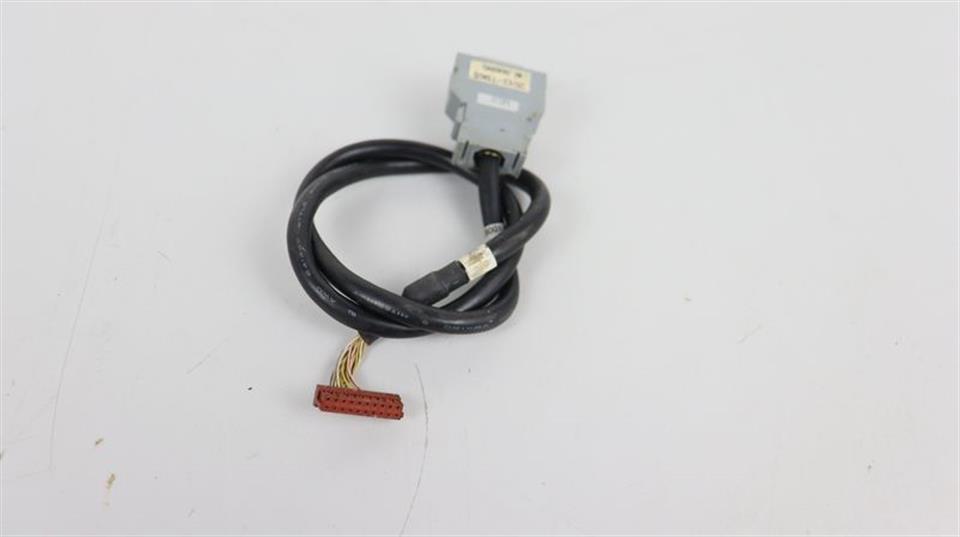 fanuc-2042-t065-mdi-kabel-cable-schnittstelle-interface-top-zustand-60162-2.jpg