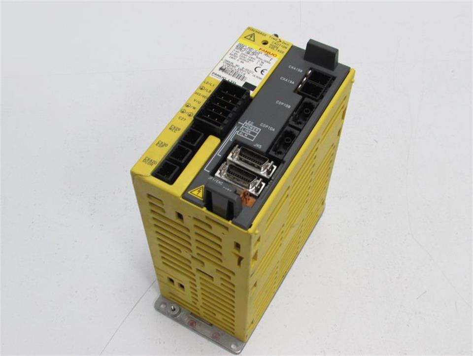fanuc-a06b-6130-h001-servo-amplifier-module-top-zustand-74244-2.jpg