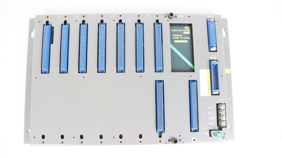 FANUC I/O BASE UNIT A03B-0801-C006 TOP ZUSTAND