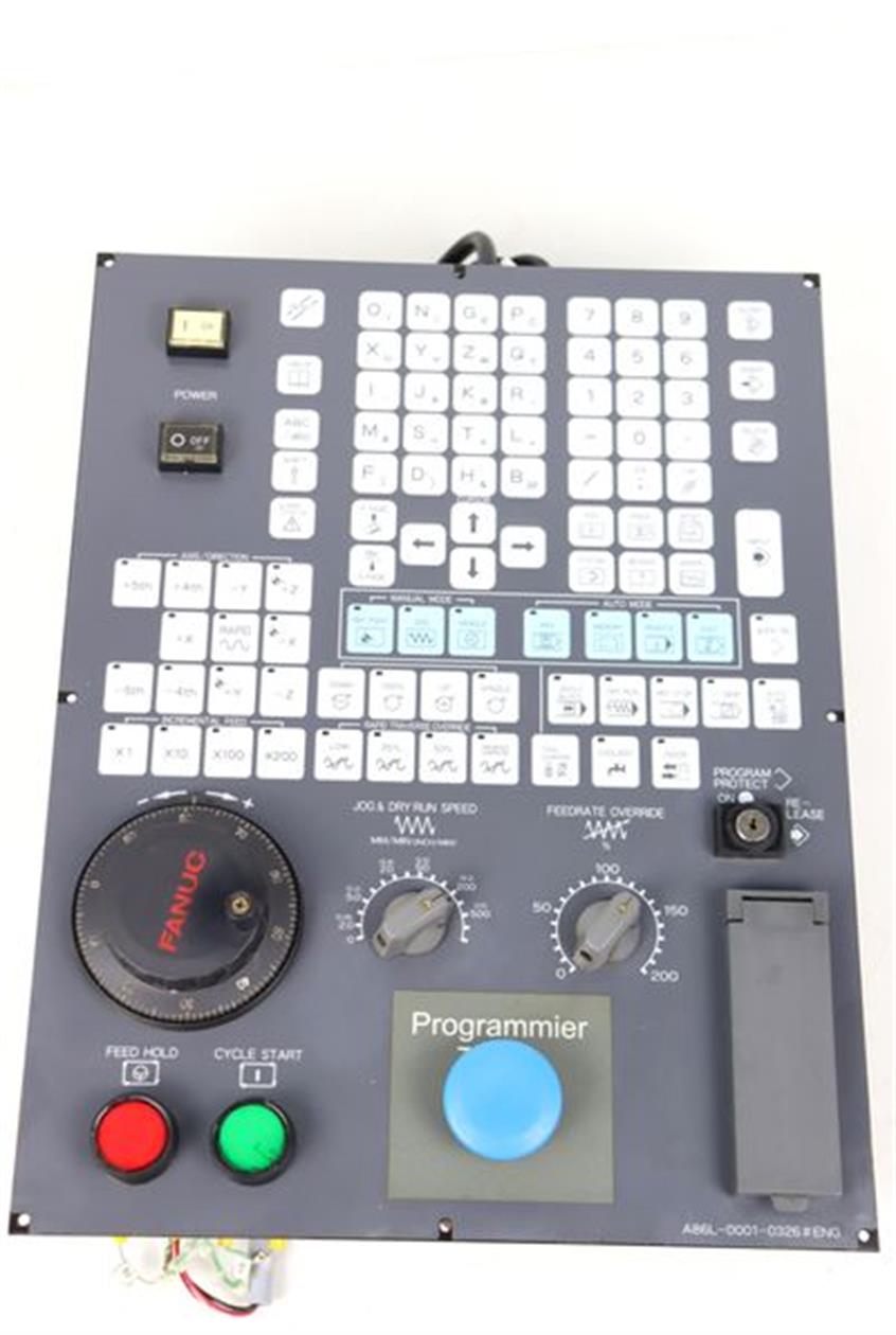 Fanuc OP'S PANEL UNIT A04B-0094-C226 + A20B-2002-0470 /11B Top Zustand