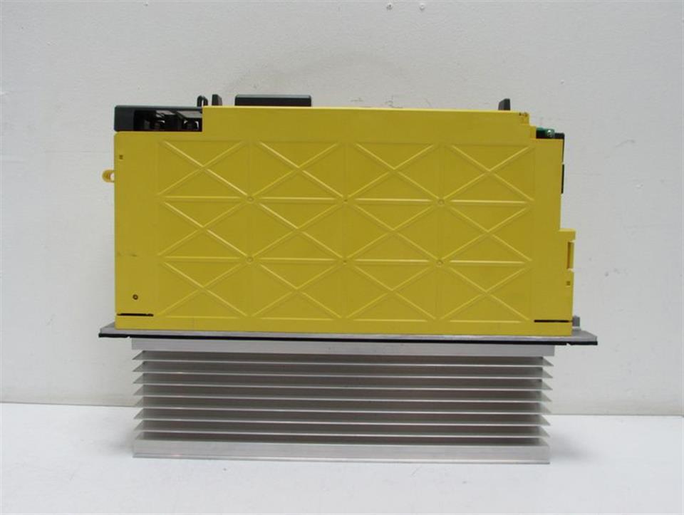 fanuc-servo-amplifier-module-a06b-6124-h205-version-b-34-kw-480v-56a-top-74673-2.jpg