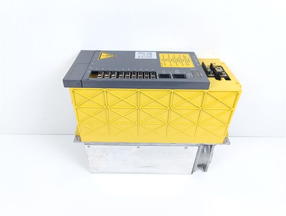 Fanuc Spindle Amplifier Module A06B-6104-H245#H520 Ver. A TOP ZUSTAND