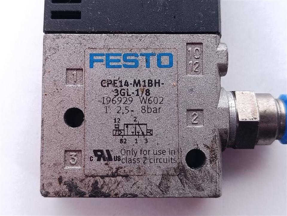 Festo CPE14-M1BH-3GL-1/8 Mat.Nr. 196929 + MSZE-3-24 DC TOP ZUSTAND