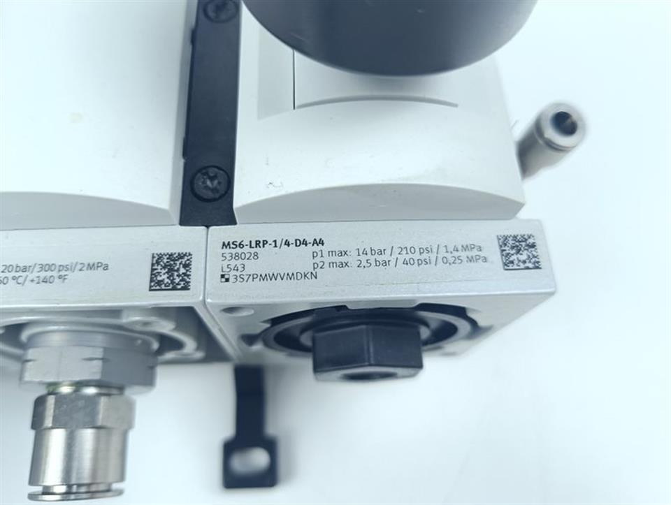 Festo MS6-LFM-1/4-A-U-V-HF-DA +MS6-LRP-1/4-D5-A4 +MS6-FRM-1/2 +MS6-LRP-1/4-D4-A4