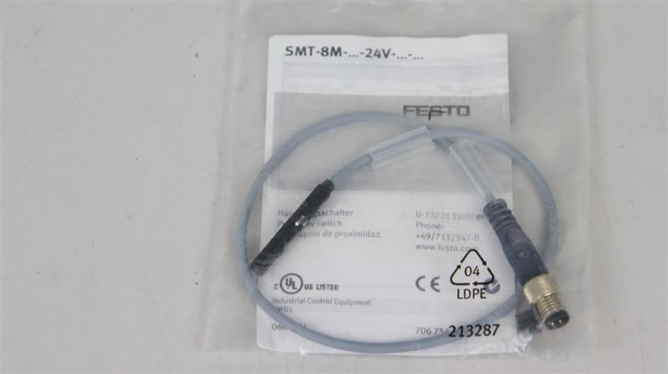 Festo SMT-8M-...-24V-...-.... Näherungsschalter UNUSED & OVP