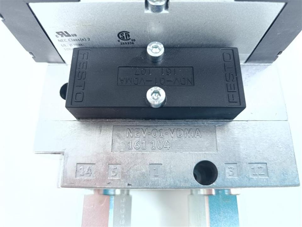 Festo Ventilinsel VSVA-B-M52-AH-A1-1R5L + VSVA-B-P53E-H-A1-1R5L TOP ZUSTAND