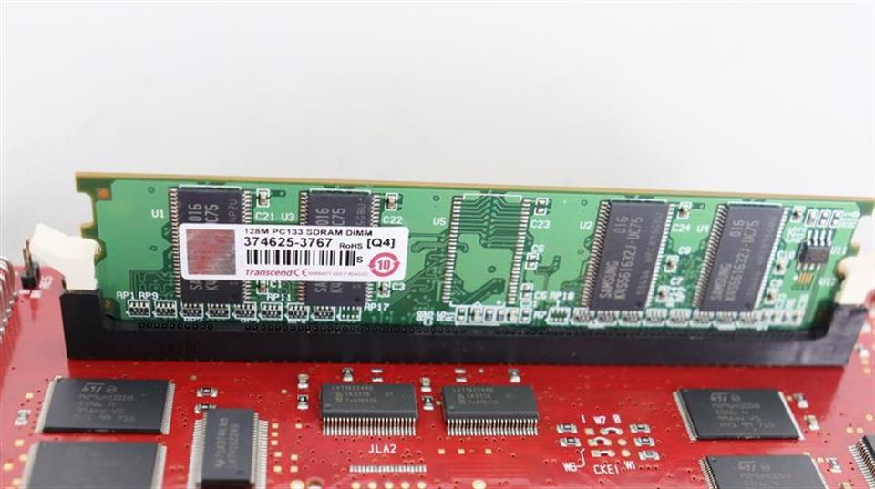 fidia-cpu7-umga0001-128m-pc133-sdram-dimm-374625-3767-top-zustand-59186-4.jpg