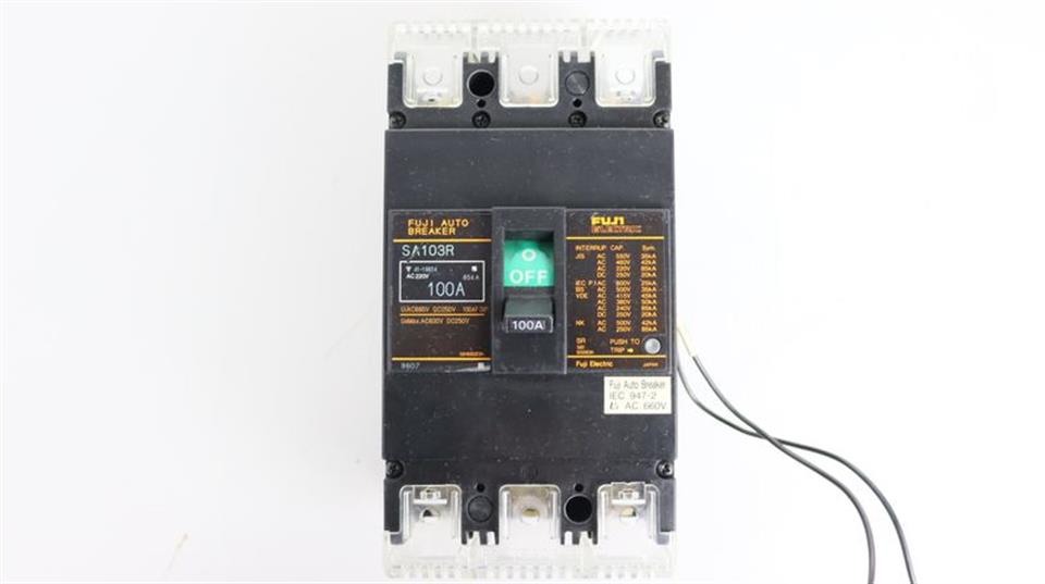 fuji-auto-breaker-iec-947-2-ac-660v-top-zustand-60877-2.jpg
