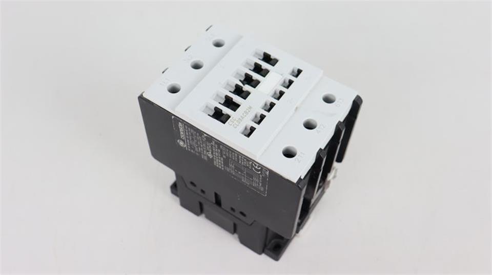 GE - Controls Motorschütz CSCN70A301 CSC SCL09ACB2M NEUWERTIG
