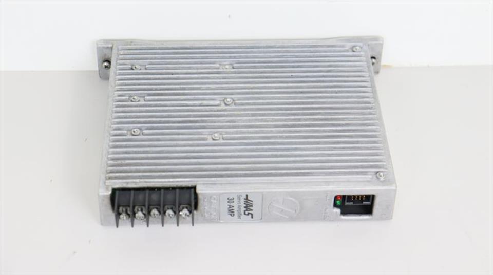 HAAS 30A 32-5550J AC Servo Drive + Servokabel für Zusatz Achse TOP ZUSTAND