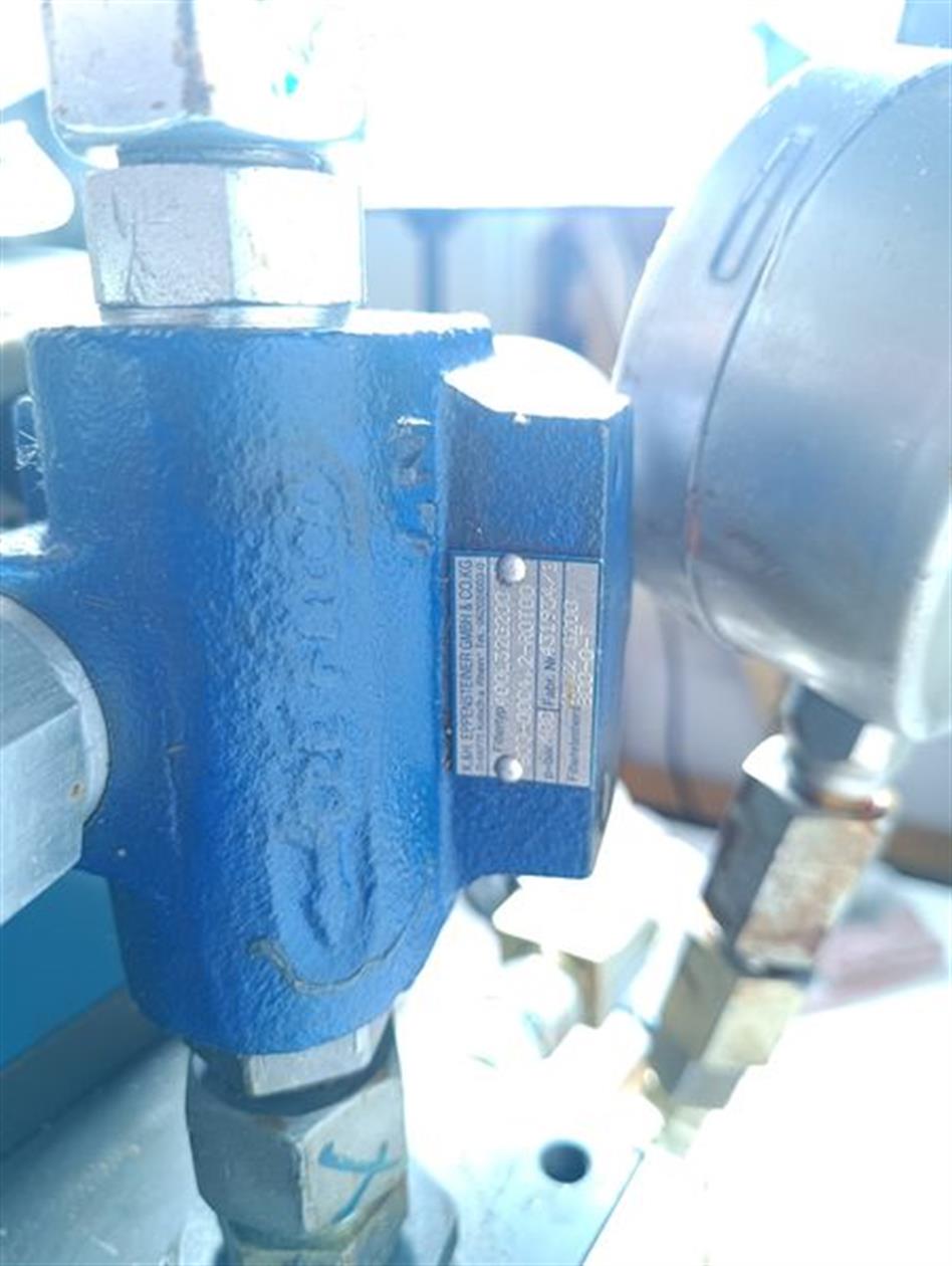 Hydraulikblock 1x Bosch 0810091227 + 1x Bosch 0810001760 + Bosch NC 1-2 / NO 1-3