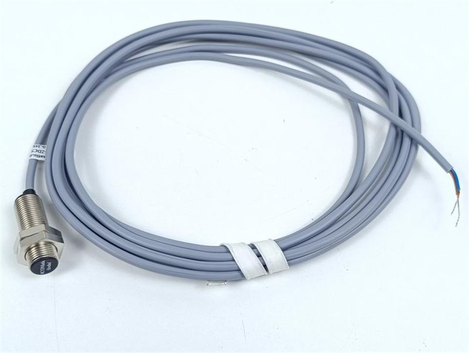 icomatic-i-g12m-02-2dcskl-2-35mm-induktiver-naeherungsschalter-unused-83804-1.jpg