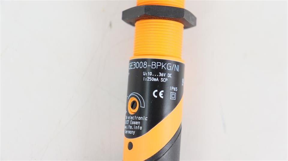 IFM Electronics Kapazitiver Sensor KG5041 KGE3008-BPKG/NI TOP ZUSTAND