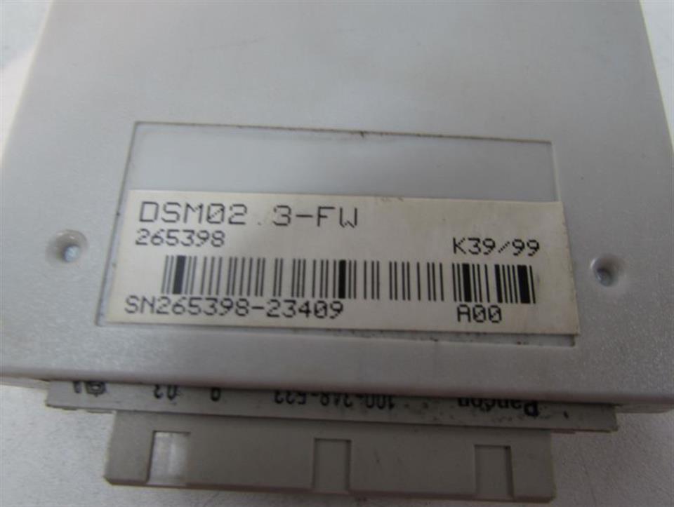 indramat-digital-ac-servo-controller-dds022-a100-b-dss21-dsm023-fw-top-68075-5.jpg