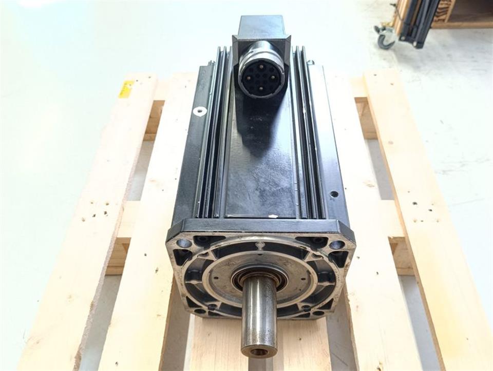 indramat-rexrop-mhd115b-035-pg1-aa-servomotor-tested-und-top-zustand-82290-2.jpg