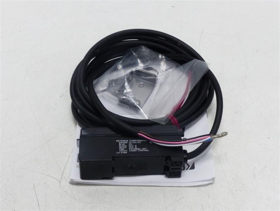 keyence-lv-21ap-digital-lasersensor-messverstaerker-unused-und-ovp-71259-2.jpg