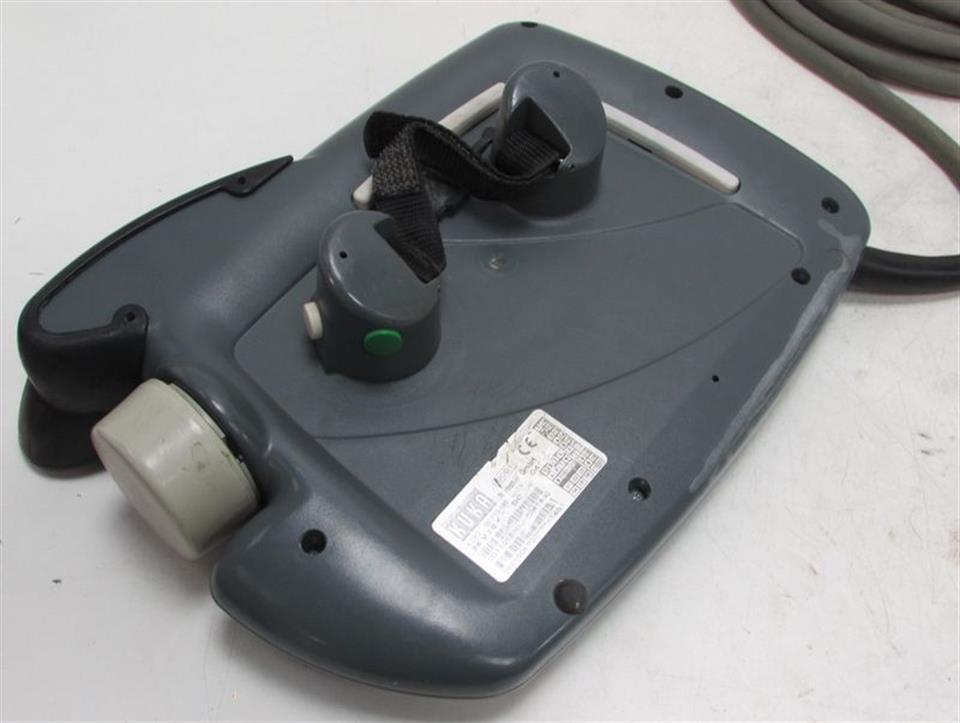 kuka-teach-pendant-kcp2-00-110-185-control-panel-top-zustand-tested-69218-2.jpg