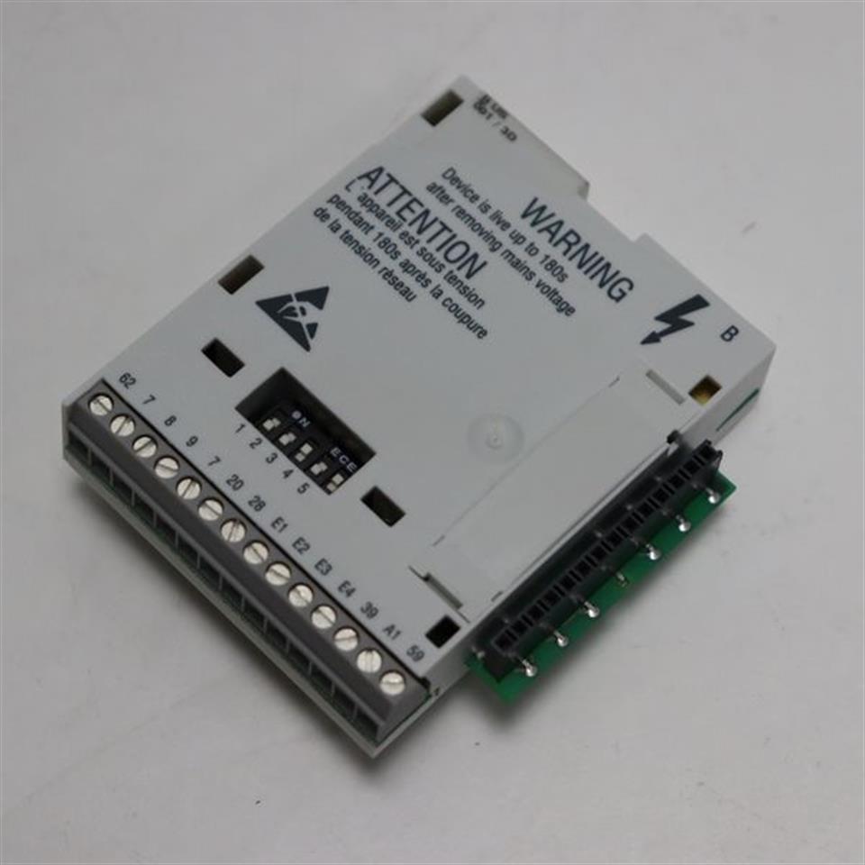 lenze-e82zafbc001-bus-fuer-motec-m2-m3-unused-und-ovp-53957-5.jpg
