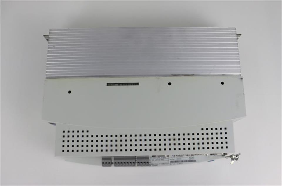 Lenze EVS9321-ES Frequenzumrichter ID-No. 13015871 33.9321SE.7B.62 TESTED & TOP ZUSTAND