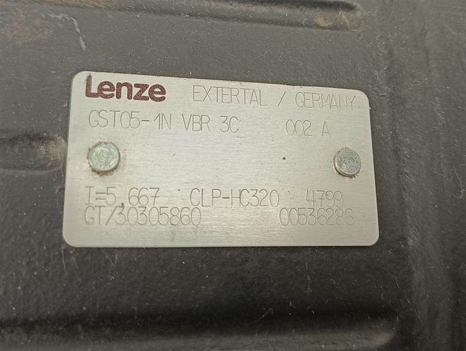 lenze-gst05-1n-vbr-3c-002-a-servomotor-i5667-top-zustand-63362-4.jpg