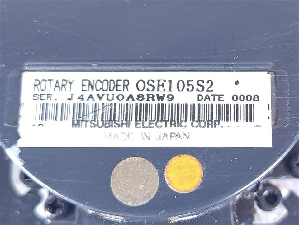 mitsubishi-ac-servo-motor-hc2033-encoder-osa105s2-neuwertig-81192-4.jpg