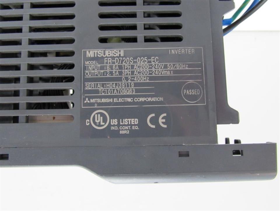 mitsubishi-d700-fr-d720s-025-ec-230v-25a-fr-s5nfsa-075k-tested-top-zustand-69985-3.jpg