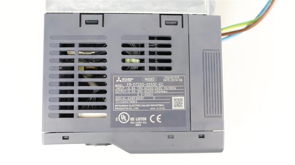 Mitsubishi D700-SC FR-D720S-025SC-EC 230V 2,5A TESTED TOP ZUSTAND