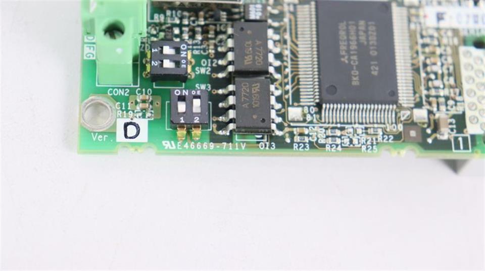 Mitsubishi E46669-711V Ver.D TOP ZUSTAND