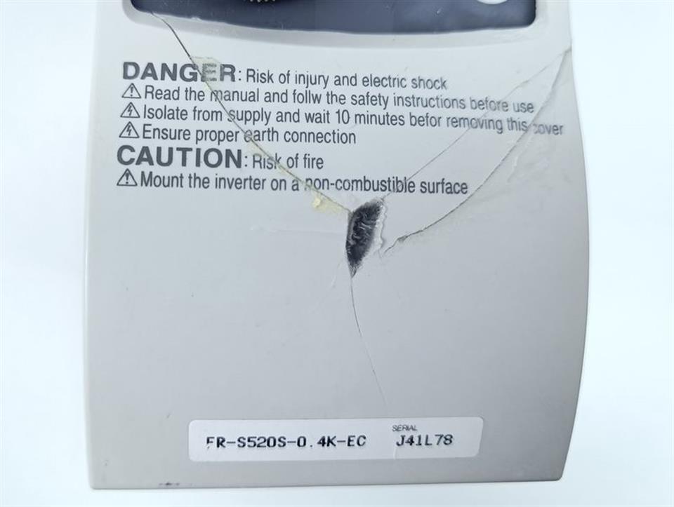 mitsubishi-electric-inverter-fr-s520s-04k-ec-abdeckung-gebrochen-tested-64863-4.jpg