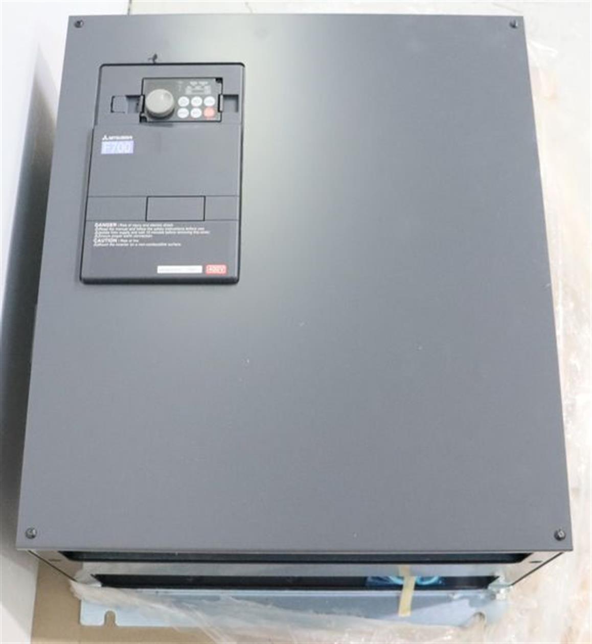 mitsubishi-f700-frequenzumrichter-fr-f740-02160-ec-400v-110kw-216a-tested-unused-60009-2.jpg