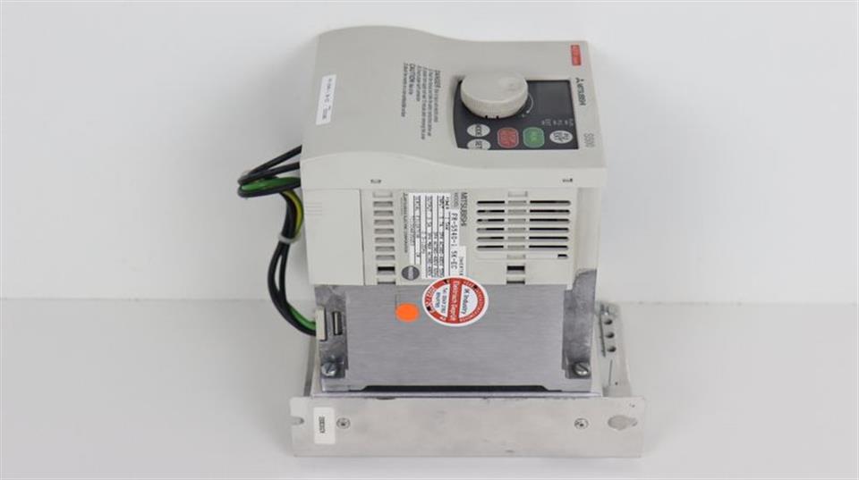 Mitsubishi S500 FR-S540-1.5K-EC 1,5kW 400V + Filter FFR-S540-8A-RF100 TESTED