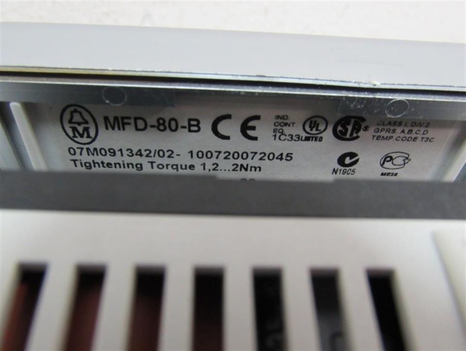 moeller-mfd-80-b-bedienterminal-mfd-ra17-ea-modul-mfd-cp8-me-steuereinheit-74512-4.jpg