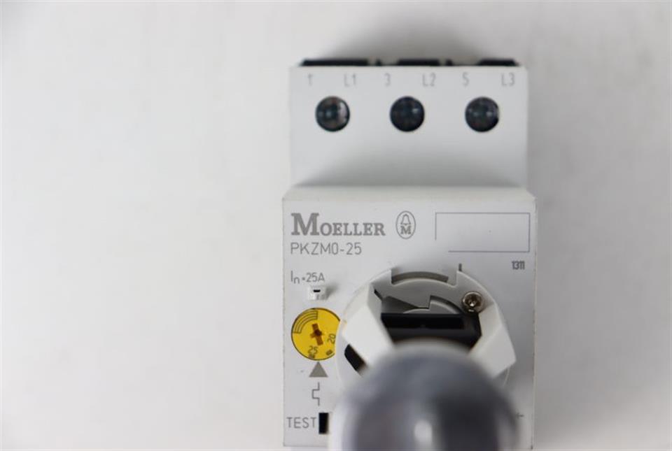 moeller-pkzm0-25-motorschutzschalter-pkz0-xh-mcc-neuwertig-55730-4.jpg