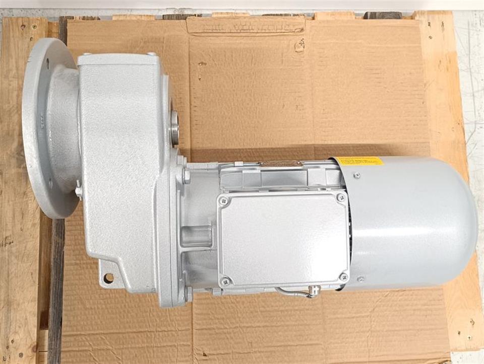 nord-getriebemotor-sk-100ap4-cus-bre40-hl-tf-3kw-top-zustand-84048-2.jpg