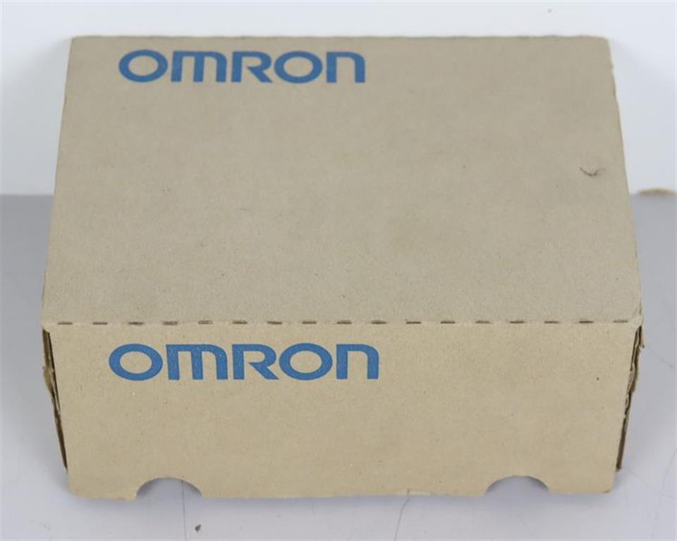 omron-cpm1a-40cdt-a-v1-programmable-controller-unused-und-ovp-72730-2.jpg