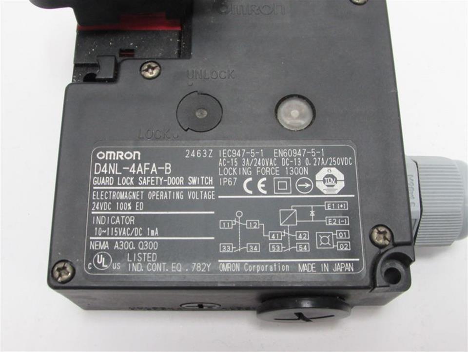 omron-d4nl-4afa-b-guard-lock-safety-door-switch-neuwertig-72799-3.jpg