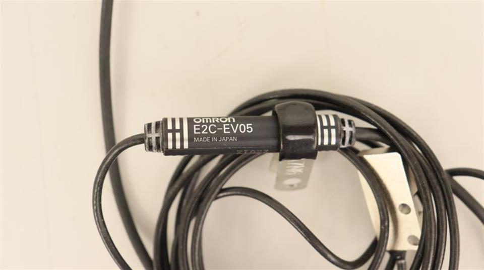 omron-e2c-ev05-induktiver-sensor-top-zustand-72699-2.jpg